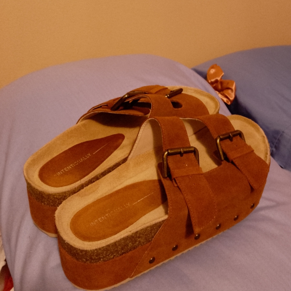 intentionally blank platform sandals